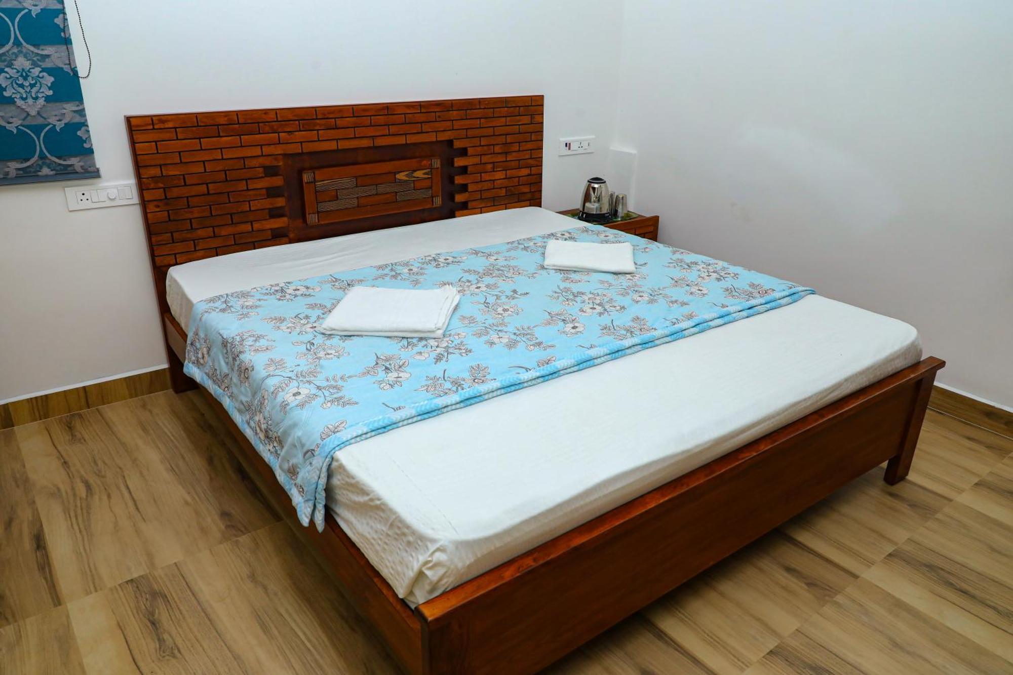 Jp Residency Hotel Yelagiri Exterior photo