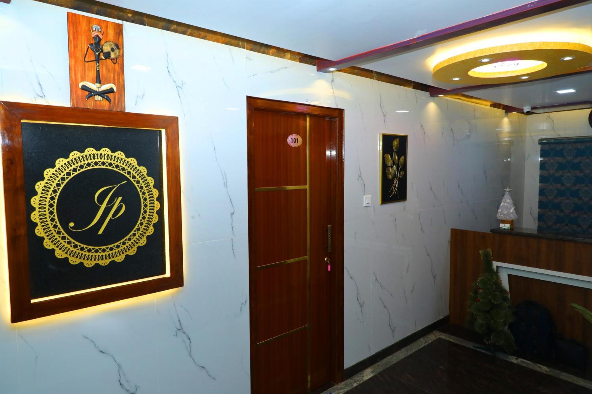 Jp Residency Hotel Yelagiri Exterior photo