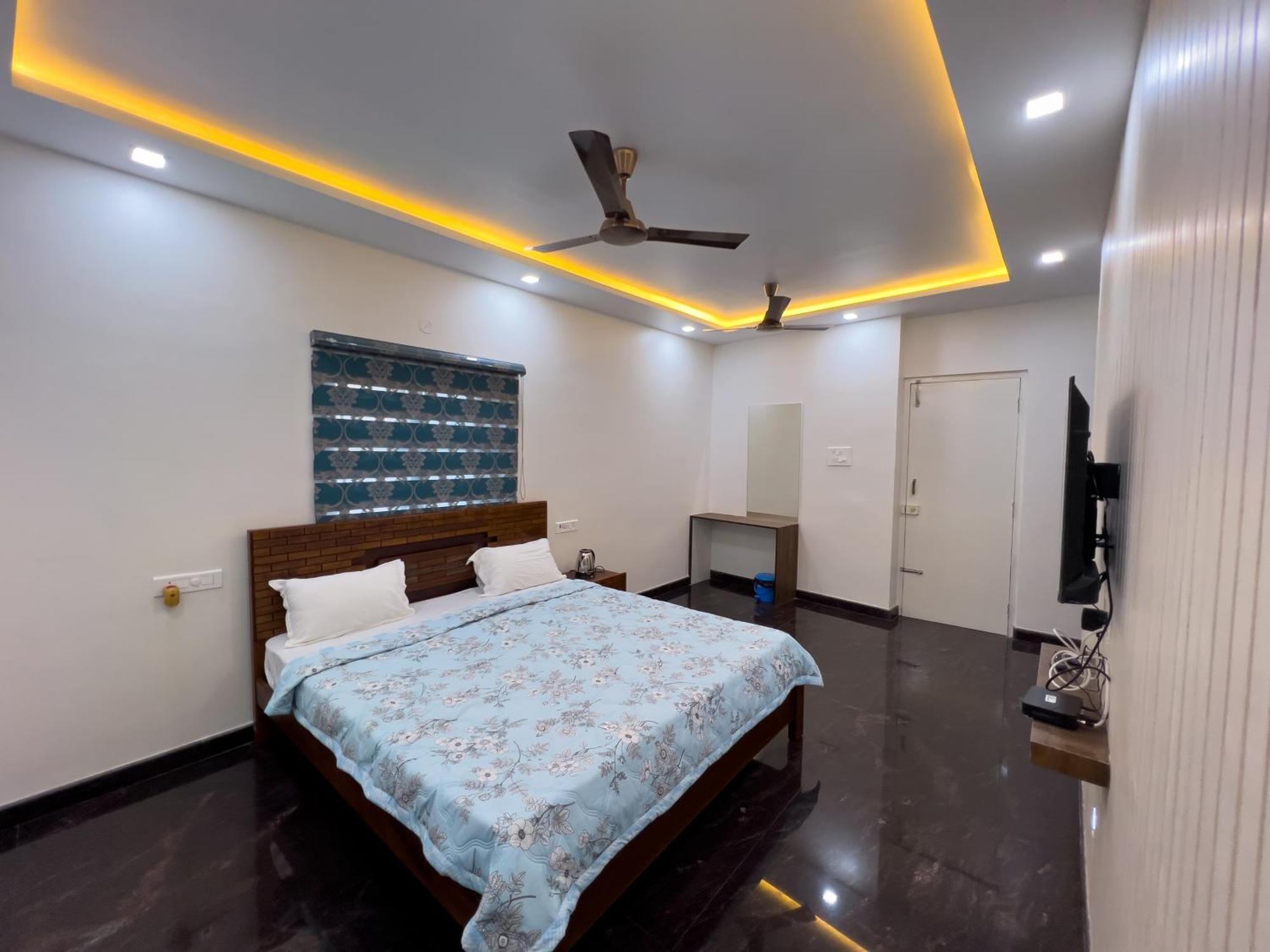 Jp Residency Hotel Yelagiri Exterior photo